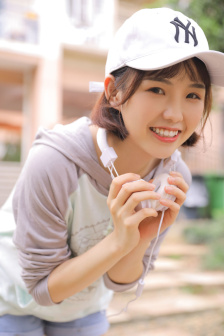 国产麻豆一区二区三区精品视频